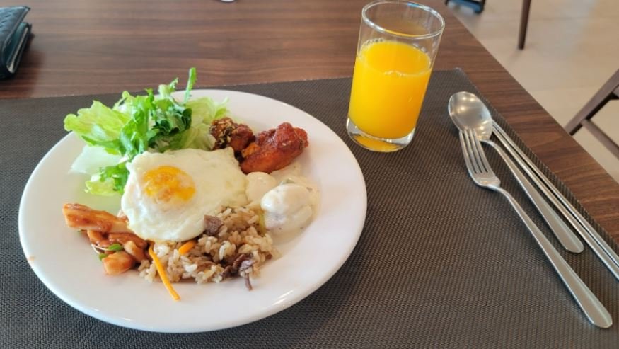 A modest and simple food spread from the lunch buffet at Hotel Gracery Seoul.