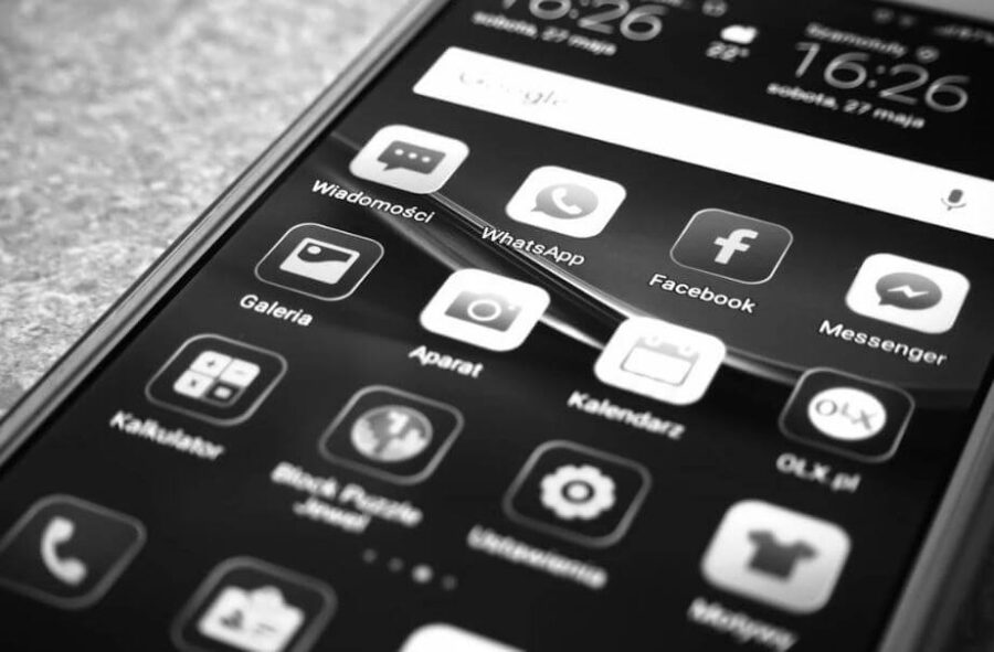 Expert advice on protecting your digital assets during a financial emergency in South Korea.